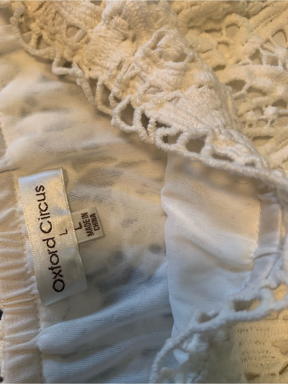 White Crochet Lace Mini Skirt - Women's Elegant Beachwear - Picture 3 of 3